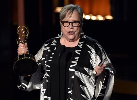 Kathy Bates proud of flat chest after removing breasts in double ...